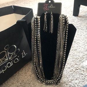 Zi Paparazzi Epic Gunmetal Necklace